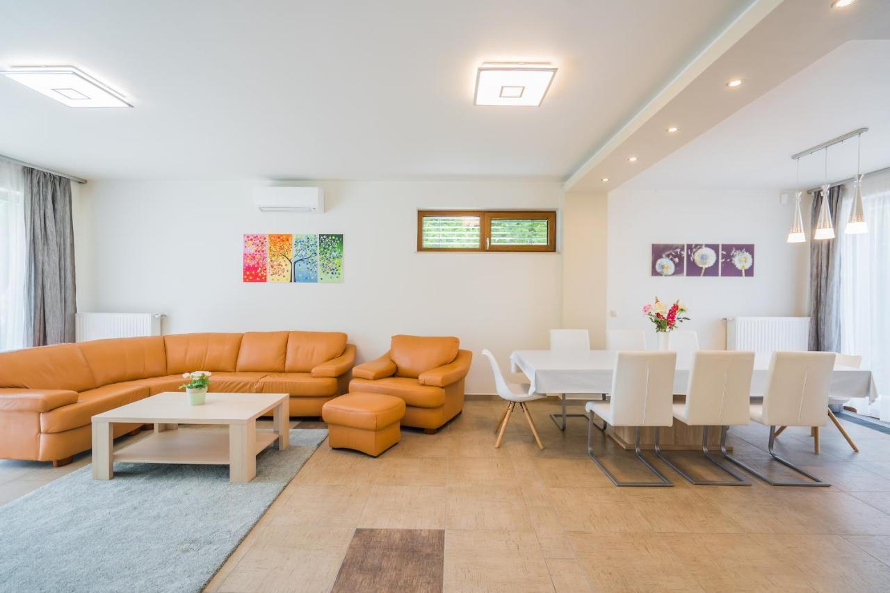Silver Lodge שיופוק מראה חיצוני תמונה